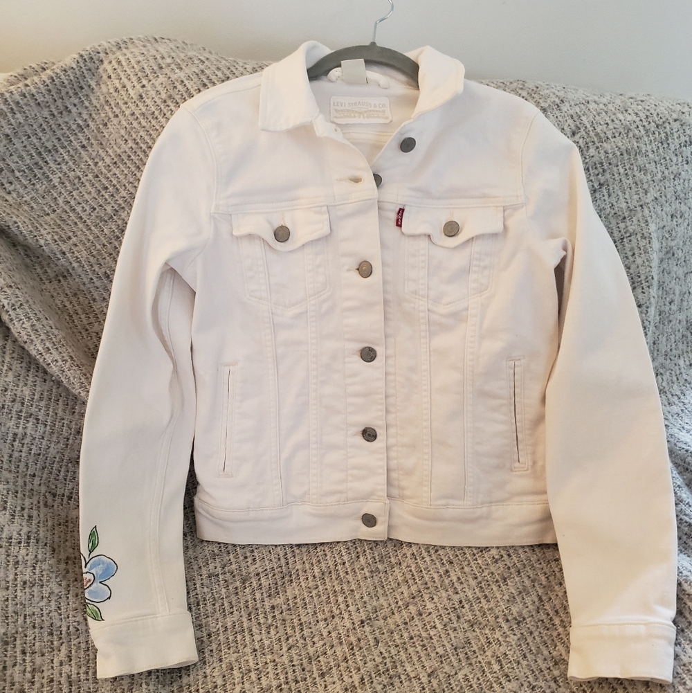 Custom Painted Snoopy & Sunflowers Denim Jacket - Picture 2 of 11